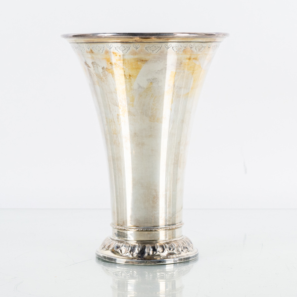 BÄGARE, silver, GAB, år 1947, total vikt ca 220 gram