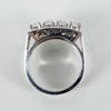 RING, 18k vitguld, med briljantslipade diamanter tot ca 0.60 ct
