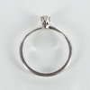 ENSTENSRING, 18k vitguld, med briljantslipad diamant, tot vikt ca 1,5 g 