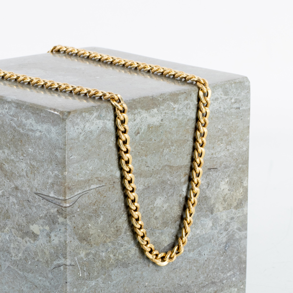 COLLIER, 18k guld, vikt ca 13,6 g  