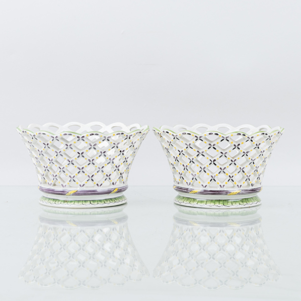 GALLERSKÅLAR, 1 par, flintgods, Rörstrand, 1900-talets första hälft