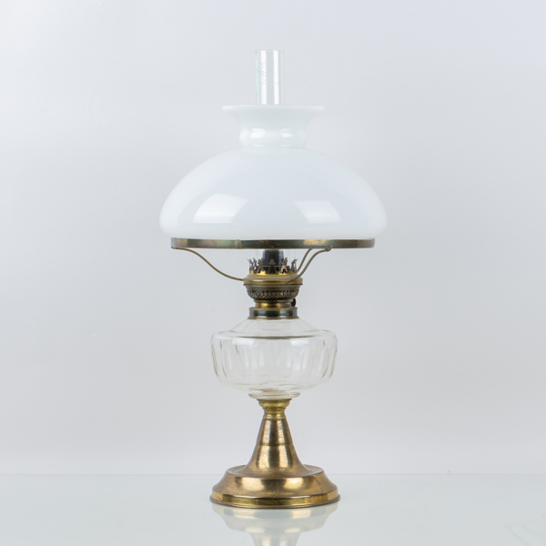 BORDSFOTOGENLAMPA, mässing och glas, 1800-/1900-tal