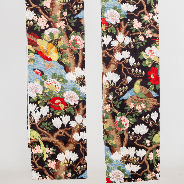 PANELGARDINER, 1 par, SAMT GARDINKAPPOR, 1 par, tyg "Rockbird" GP & J Baker, 1900-/2000-tal