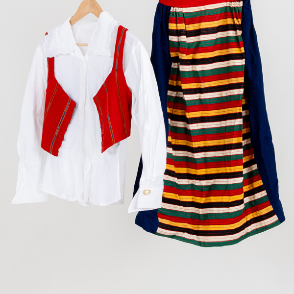 FOLKDRÄKT, 3 del, dam, 1800-/1900-tal