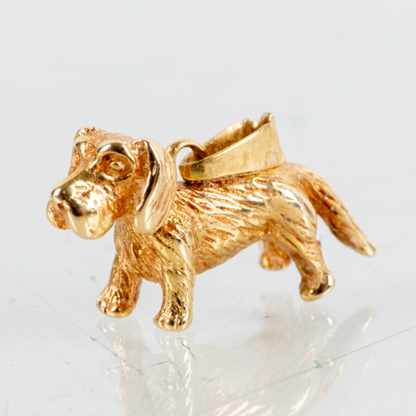 HÄNGE, 18k guld, vikt ca 5,3 g 