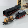 MÄRKLIN, tågbana med lok 800, tender och 7 vagnar, 1900-talets mitt