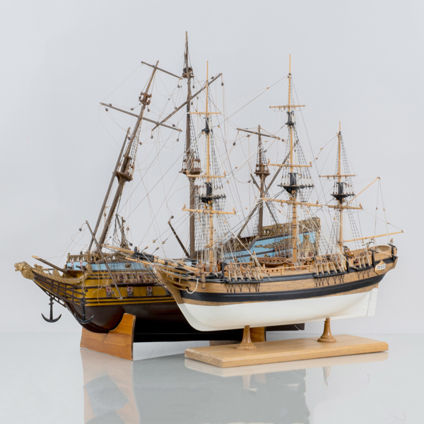 MODELLSKEPP, 2 st, trä, 1900-tal