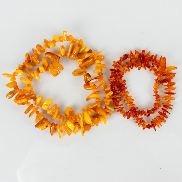 COLLIER, 2 st, bärnsten, 1900-tal