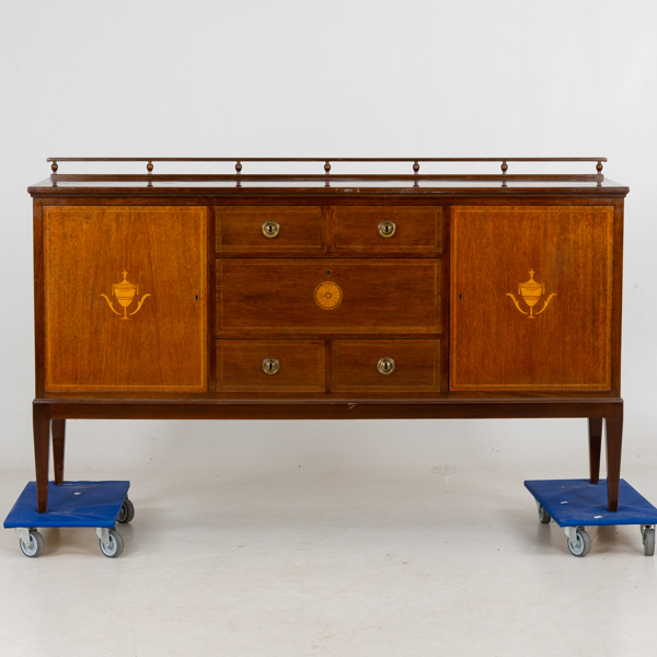SIDEBOARD, Axel Beckmans Möbelfabrik Norrköping 1930-tal
