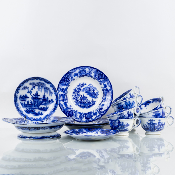 SERVISDELAR, 15 del, flintgods, Rörstrand, 1800-tal