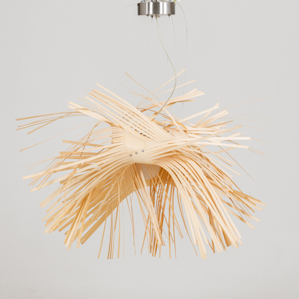 TAKLAMPA, metall och träspån, Lucifer, 2000-tal