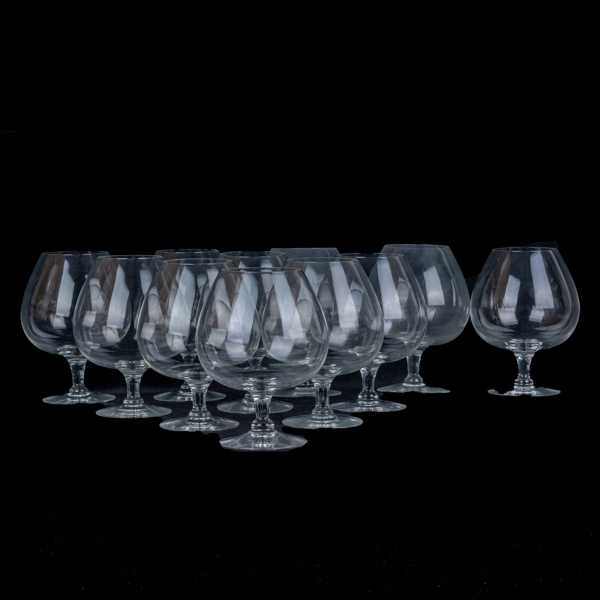 KONJAKSKUPOR, 11 st, glas, 1900-talets andra hälft