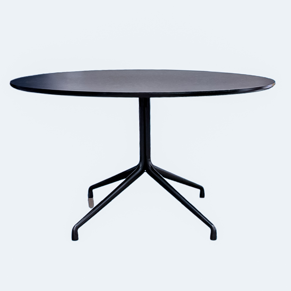 HAY, matbord, "About a table", nutida