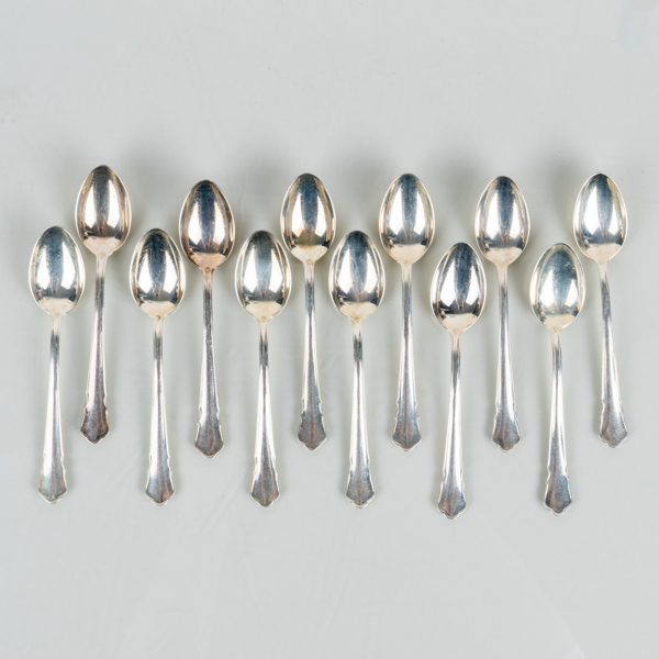 KAFFESKEDAR, 12 st, silver, 1940-/50-tal, tot vikt ca 115 g