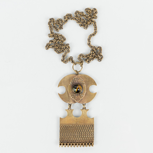 HALSKEDJA MED HÄNGE, brons med tigeröga, Kalevala Koru, Finland, 1970-tal