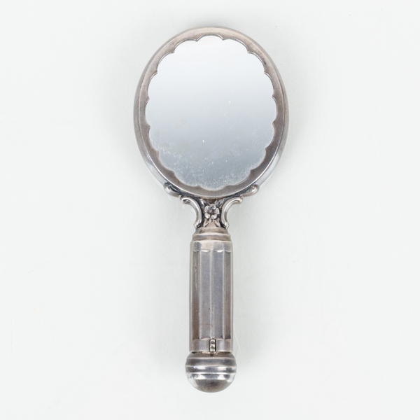 HANDSPEGEL / PUDERDOSA, silver, 1900-talets första hälft