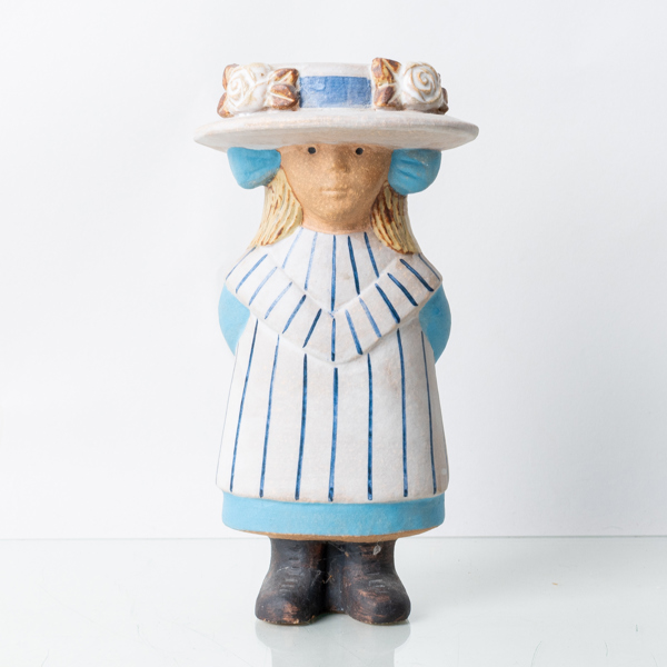 LISA LARSON, figur, stengods, "Victoria", ur serien "Sekelskifte", Gustavsberg
