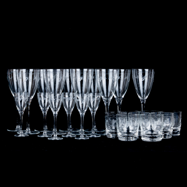 VIN-, WHISKY- OCH SNAPSGLAS, 24 st, glas, Duka, 1900-talets andra hälft