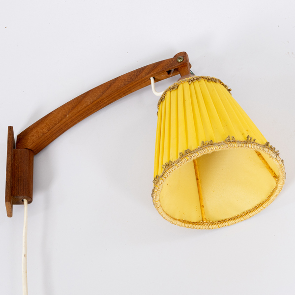 VÄGGLAMPA, 1900-talets mitt