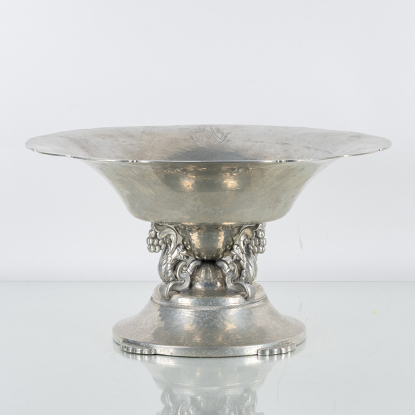 SKÅL PÅ FOT, tenn, Gerotin, 1900-atelts första hälft