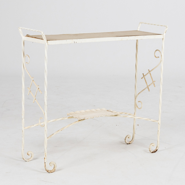 BLOMBORD, smide, 1900-talets mitt