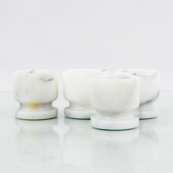 ÄGGKOPPAR, 4 st, marmor, 1900-tal