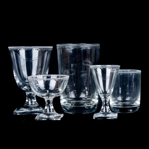 ELIS BERGH, 73 del, glasservis,"Ekeberga bård", Kosta