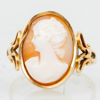 RING, 18k guld, snäckskalscamé, tot vikt ca 4 g