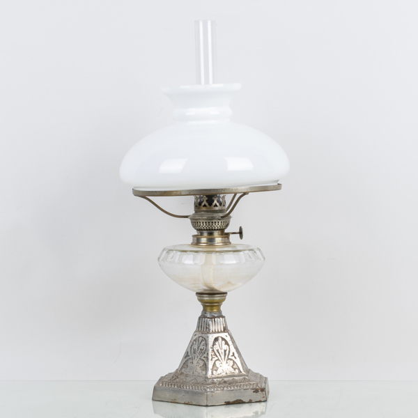 BORDSFOTOGENLAMPA, metall och glas, 1900-talets första hälft