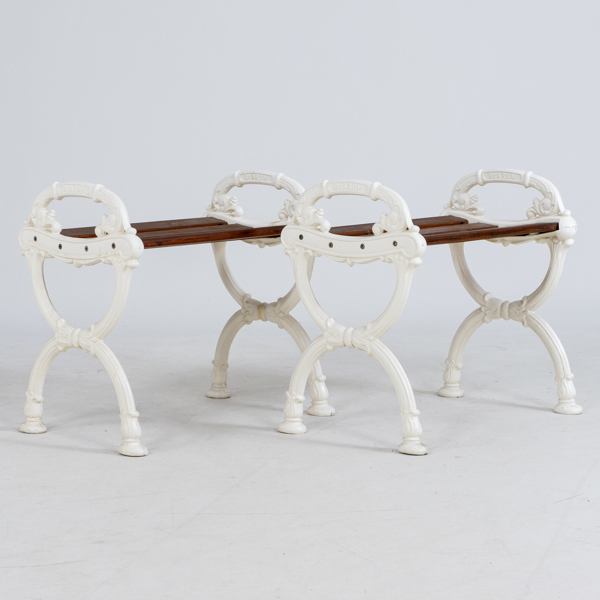 TRÄDGÅRDSPALLAR, 1 par, Byarum, 1900-talets andra hälft