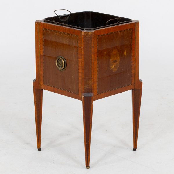 CHAMPAGNEKYLARE, 1900-talets första hälft