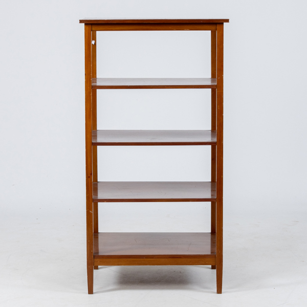 ETAGEHYLLA, 1900-talets första hälft