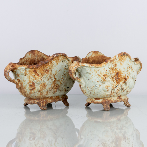 JARDINIÈRER, 1 par, gjutjärn, 1900-tal