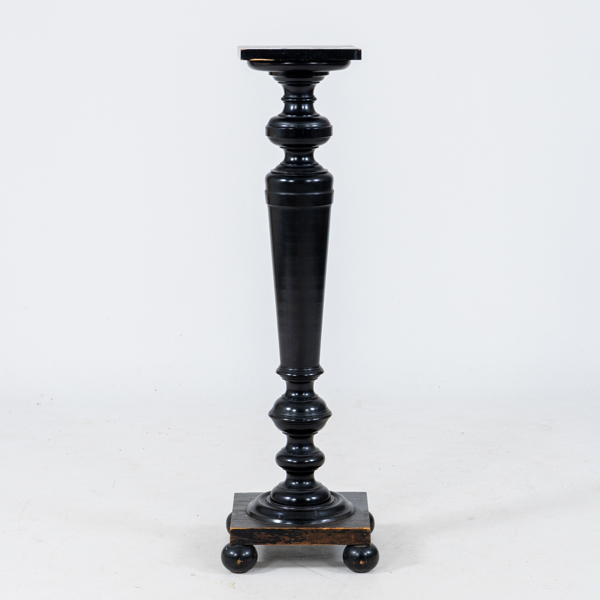 PIEDESTAL, 1800-/1900-tal