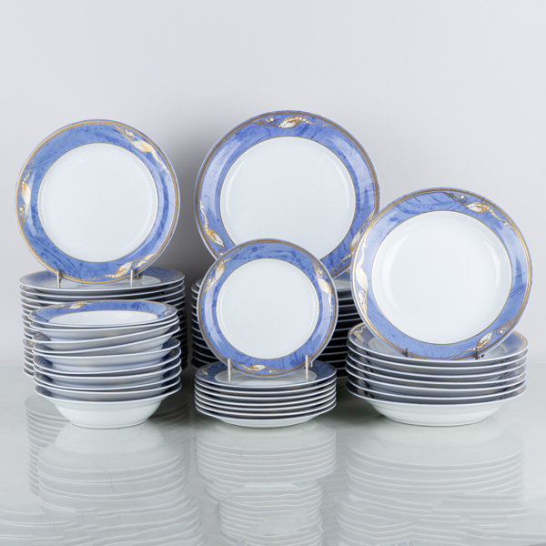 MATSERVIS, 56 del, porslin, "Blå Magnolia", Royal Copenhagen