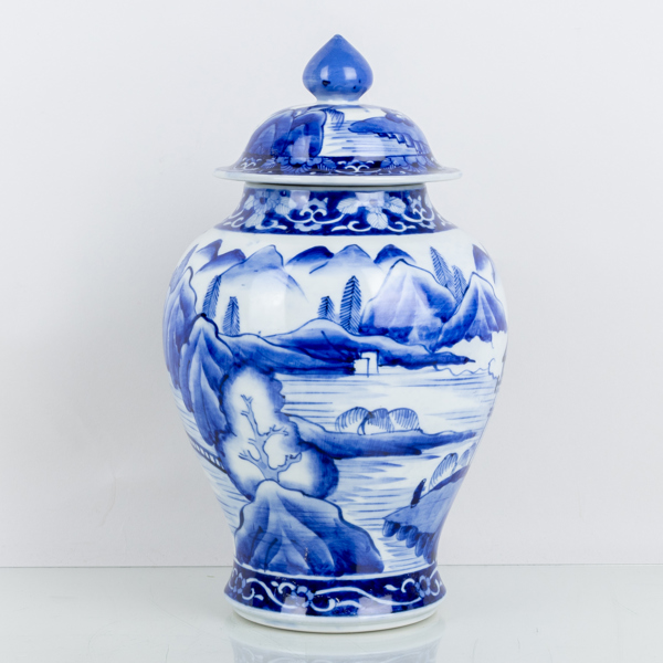 LOCKURNA, porslin, Kina, 1900-tal