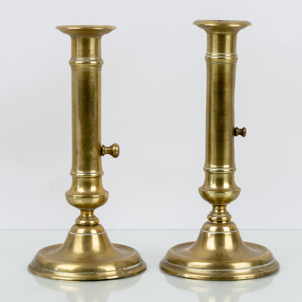 LJUSSTAKAR, 1 par, mässing, 1900-tal