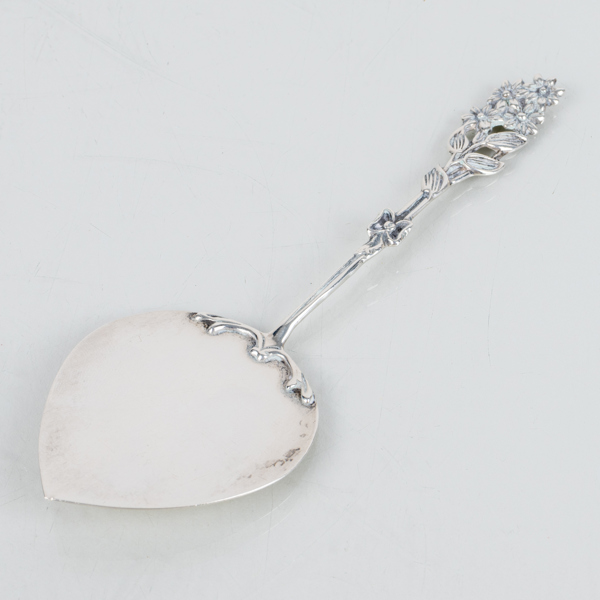 SERVERINGSSKED, silver, GEWE, Malmö, 1900-tal, vikt ca 24 g