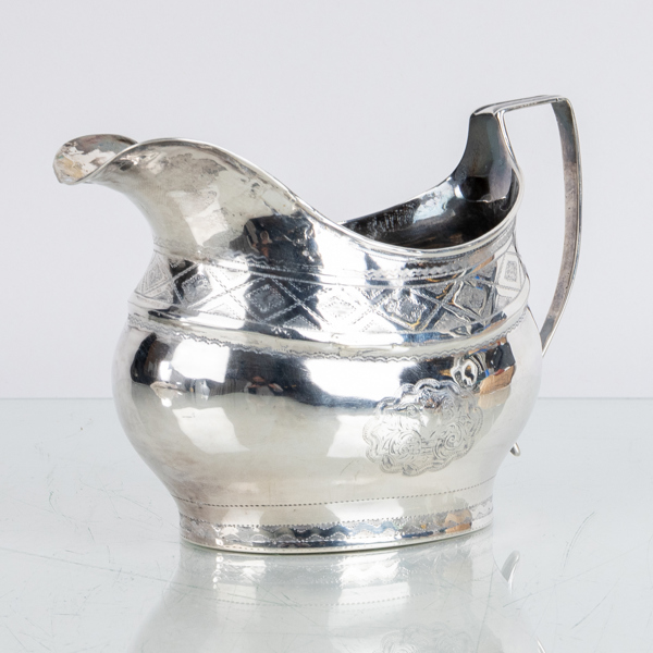 GRÄDDKANNA, silver, Sheffield, 1800-talets första hälft, vikt ca 130 g