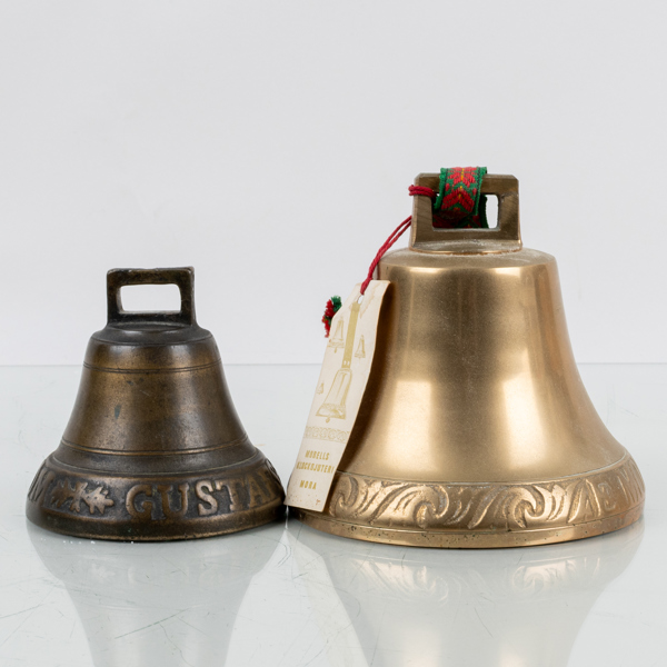BJÄLLROR, 2 st, mässing, Morells klockgjuteri samt Gustafs A Tågtström, 1900-tal