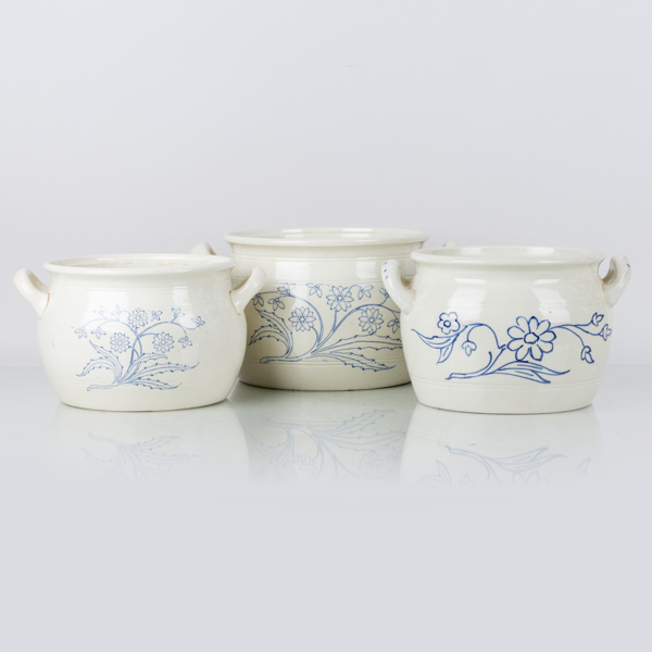 KRUS, 3 st, stengods, Gustafsberg, 1900-talets första hälft