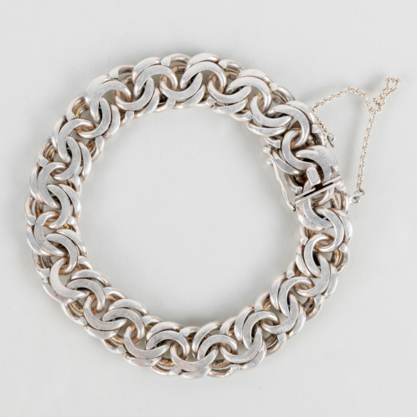 ARMBAND, silver, svenska stämplar VJ 1948, vikt ca 42 g