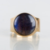RING, 18k guld med blå sten