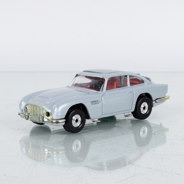 CORGI, modellbil, plåt, "007", Aston Martin DB5, England, 1960-tal