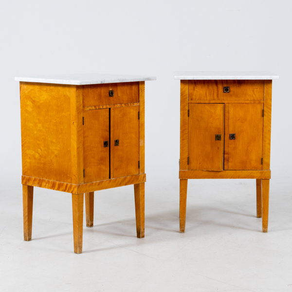 SÄNGBORD, 1 par, 1900-talets första hälft