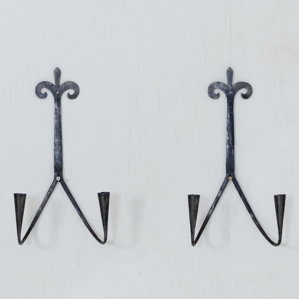 VÄGGLAMPETTER, 1 par, smide, allmoge, 1900-tal 