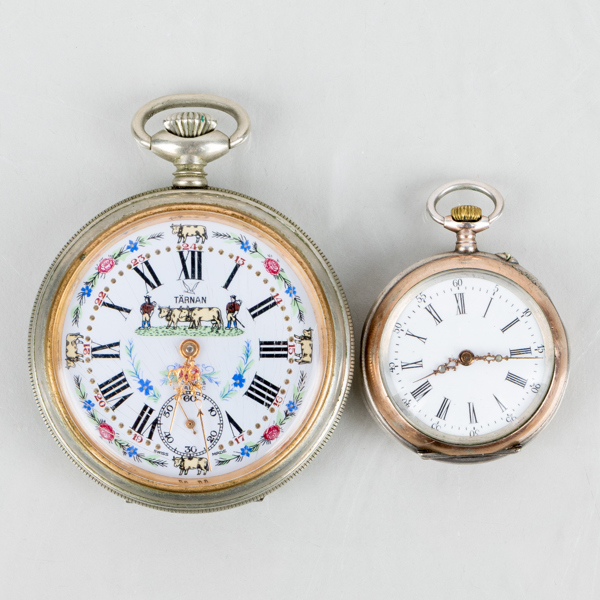 FICKUR, 2 st, stål och silver, 1900-tal 