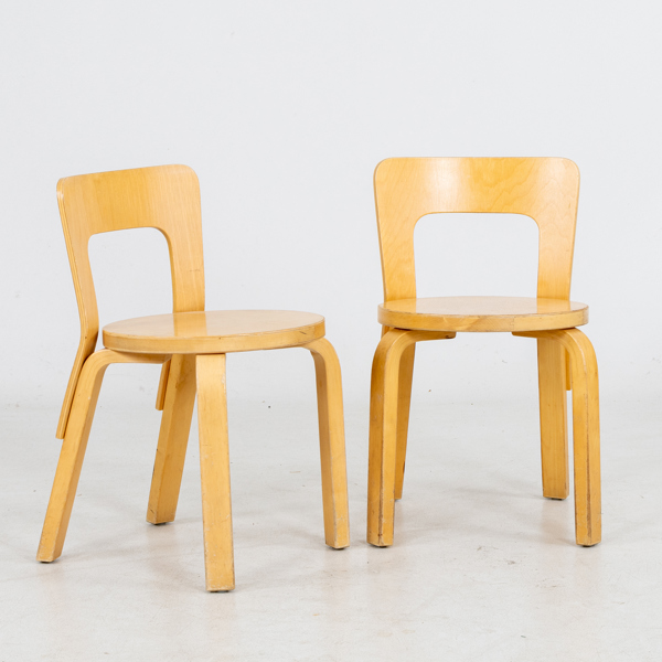 ALVAR AALTO, 1 par barnstolar, modell N65, 1900-talets andra hälft 