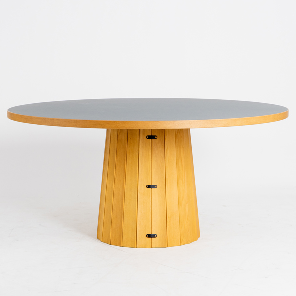 MARCEL WANDERS, matbord, "Container table Bohdi", Moooi, nutida