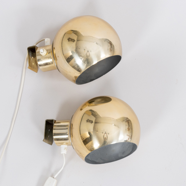 VÄGGLAMPOR, 1 par, mässing, 1970-tal